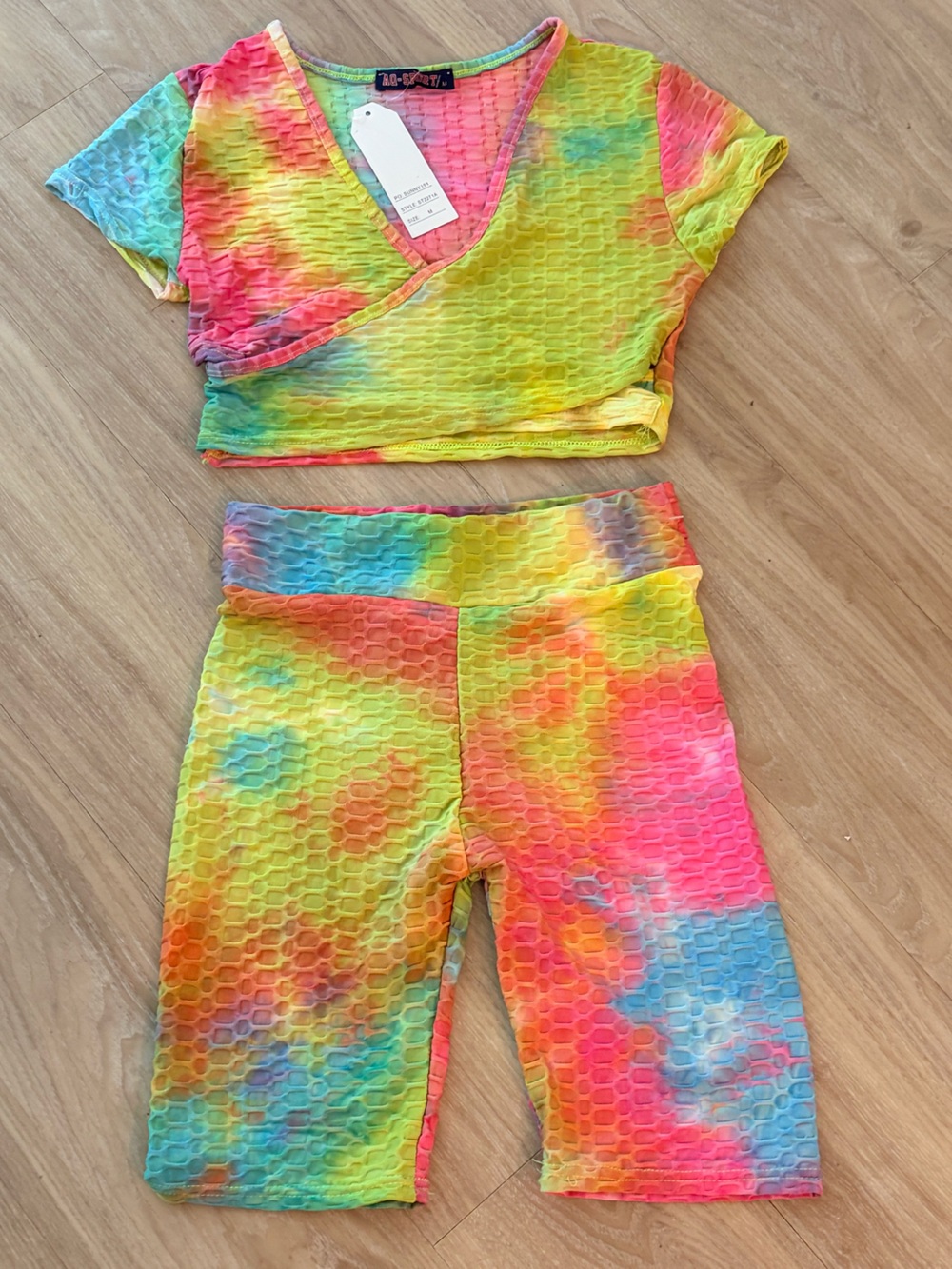 Tie-Dye Textured Two-Piece Active Set — Neon Multicolor